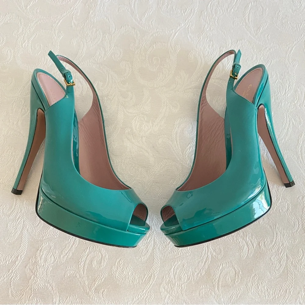 Gucci blue green patent leather peep toe platform sandals
